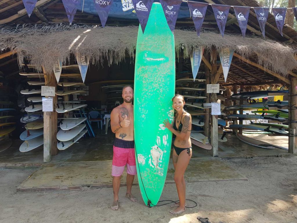 Reise Dich frei • Surfen in Khao Lak