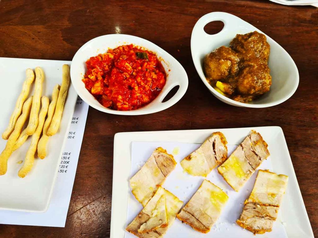die besten tapas in sevilla - taberna alvaro peregil