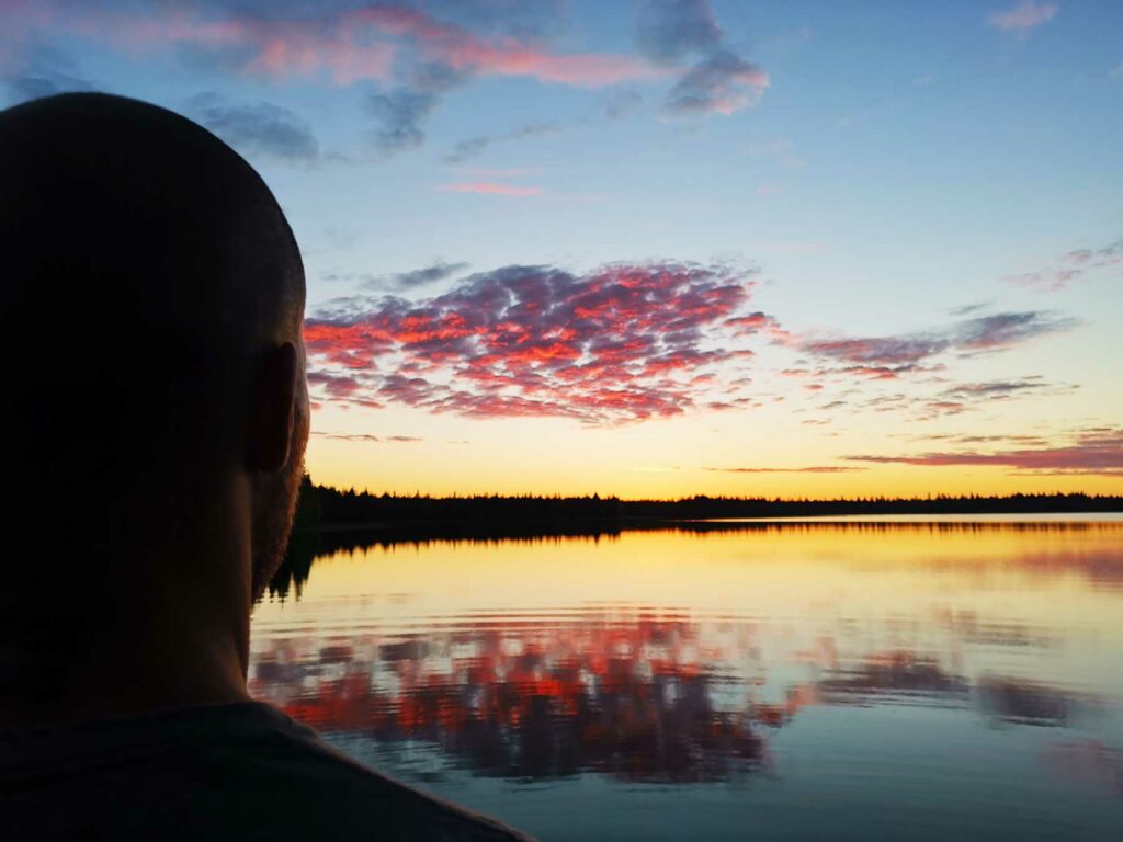 Mitternachtssonne Lappland Urlaub Metsä Kolo