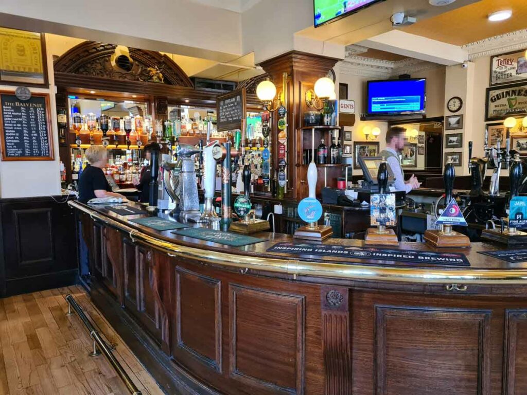 Cask & Barrel - die besten Pubs in Edinburgh