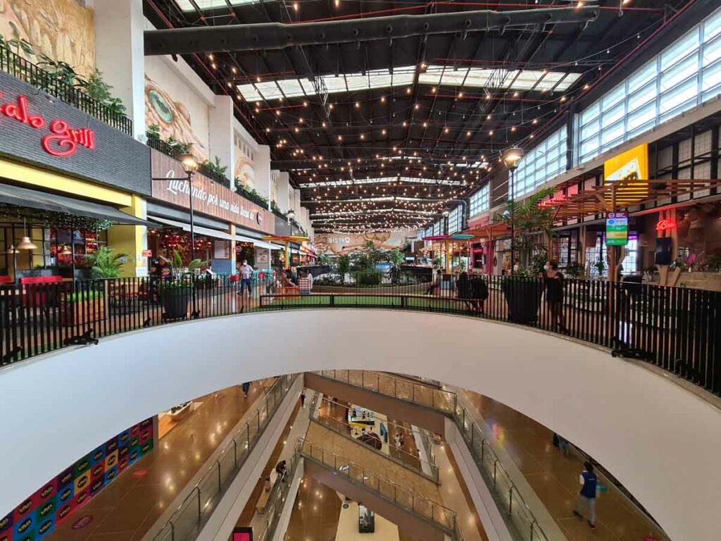Kolumbien Rundreise Mall in Barranquilla