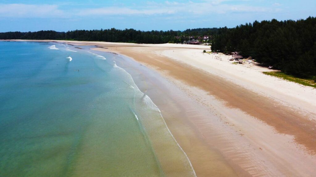 Die schönsten Strände in Khao Lak - Memories Beach Bar