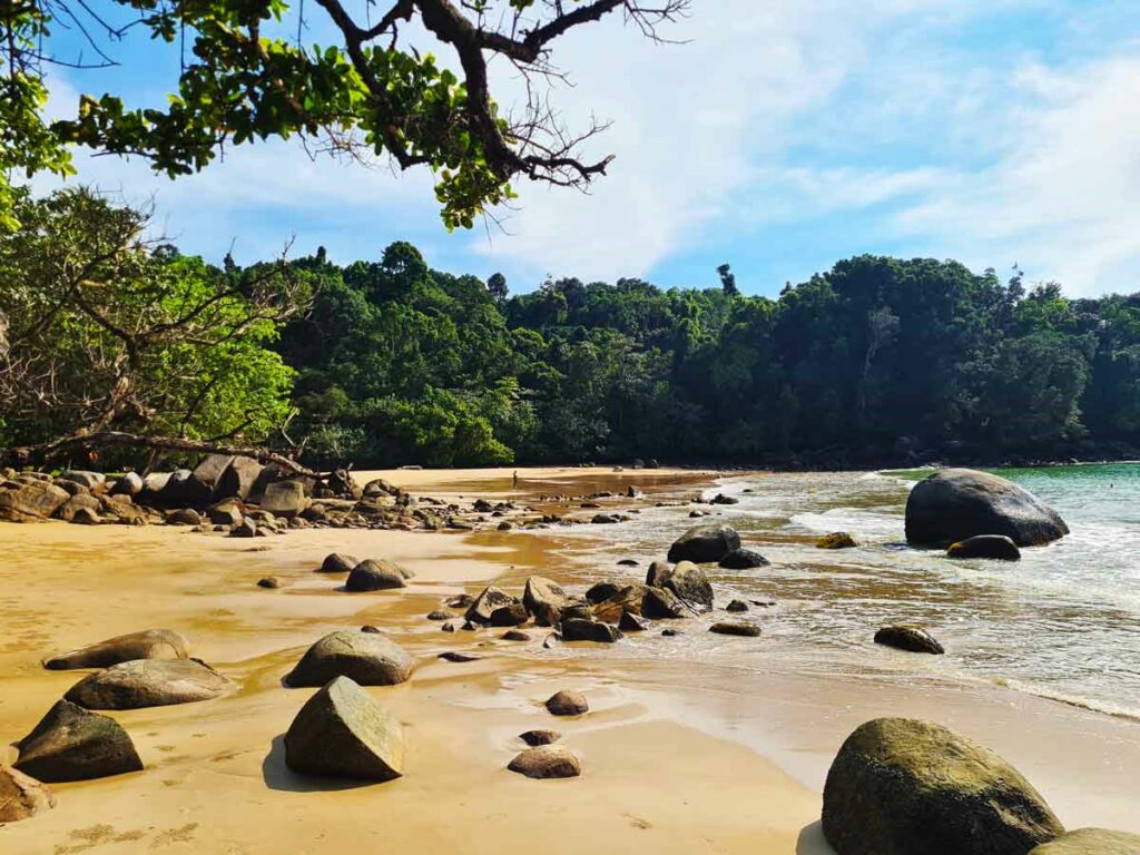 Small Sandy Beach - Strände in Khao Lak Reisetipps