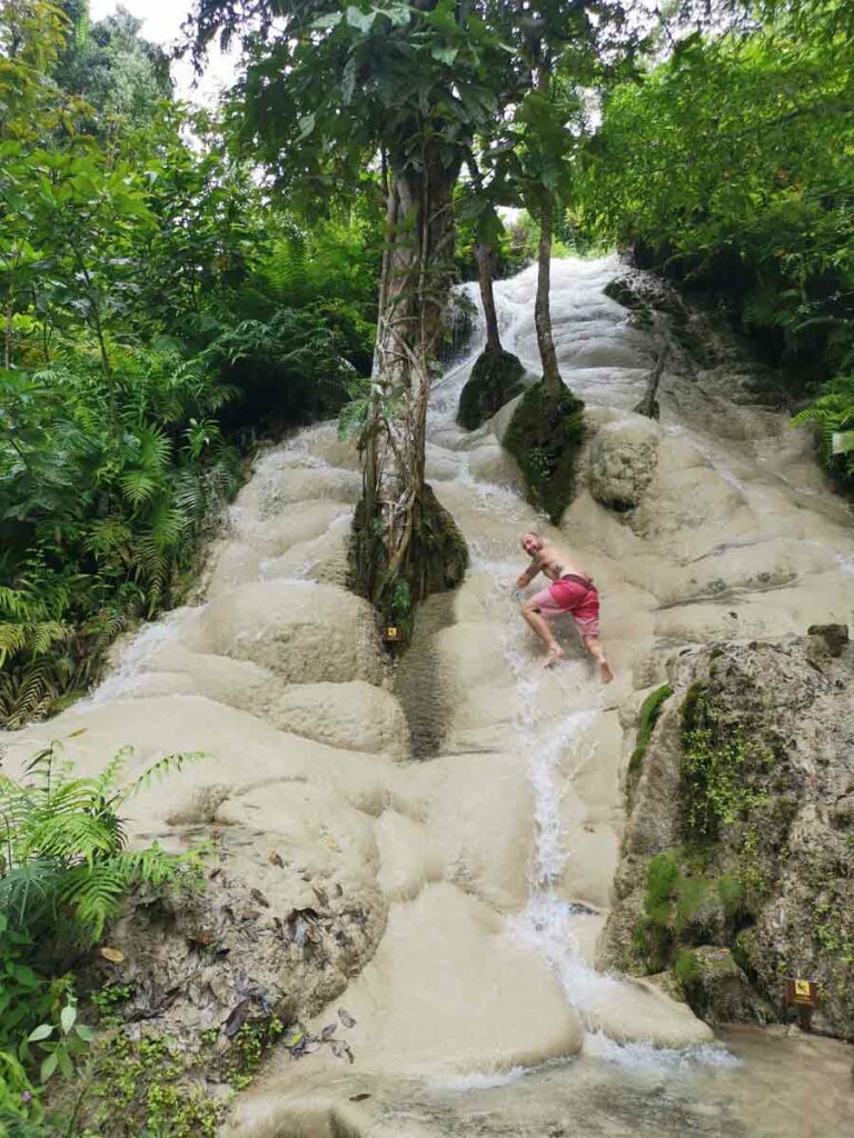 sticky waterfall chiang mai