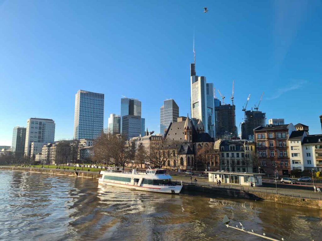 Frankfurt city